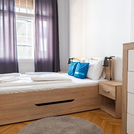 W25 Smart Apartment Budapesta Exterior foto