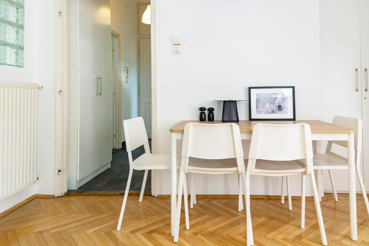 W25 Smart Apartment Budapesta Exterior foto