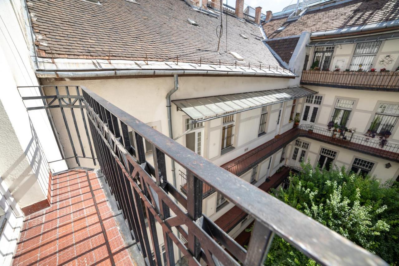 W25 Smart Apartment Budapesta Exterior foto