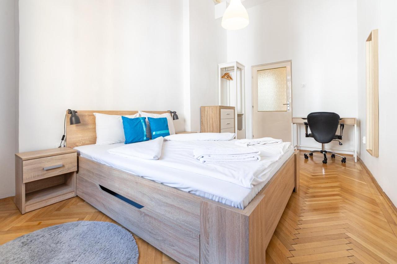 W25 Smart Apartment Budapesta Exterior foto